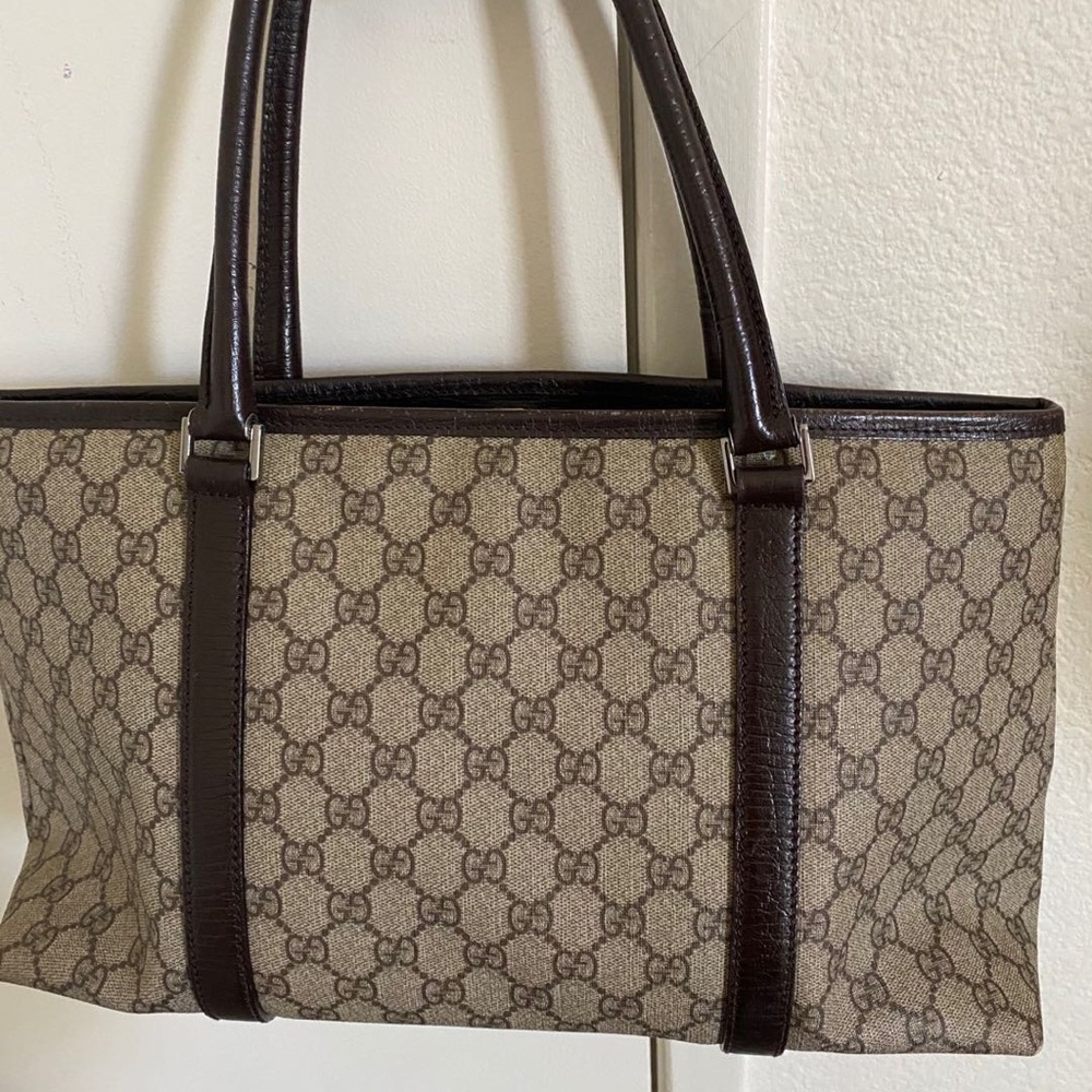 Gucci - Picture 2 of 10